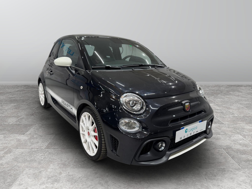 ABARTH 500 695 1.4 t-jet 70th 180cv