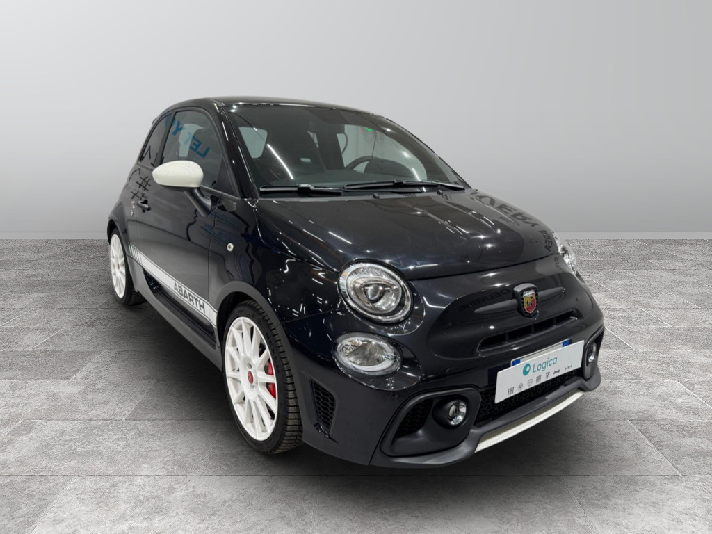 ABARTH 500 695 1.4 t-jet 70th 180cv