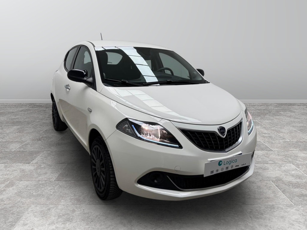 LANCIA Ypsilon Ypsilon 1.0 firefly hybrid Silver s&s 70c