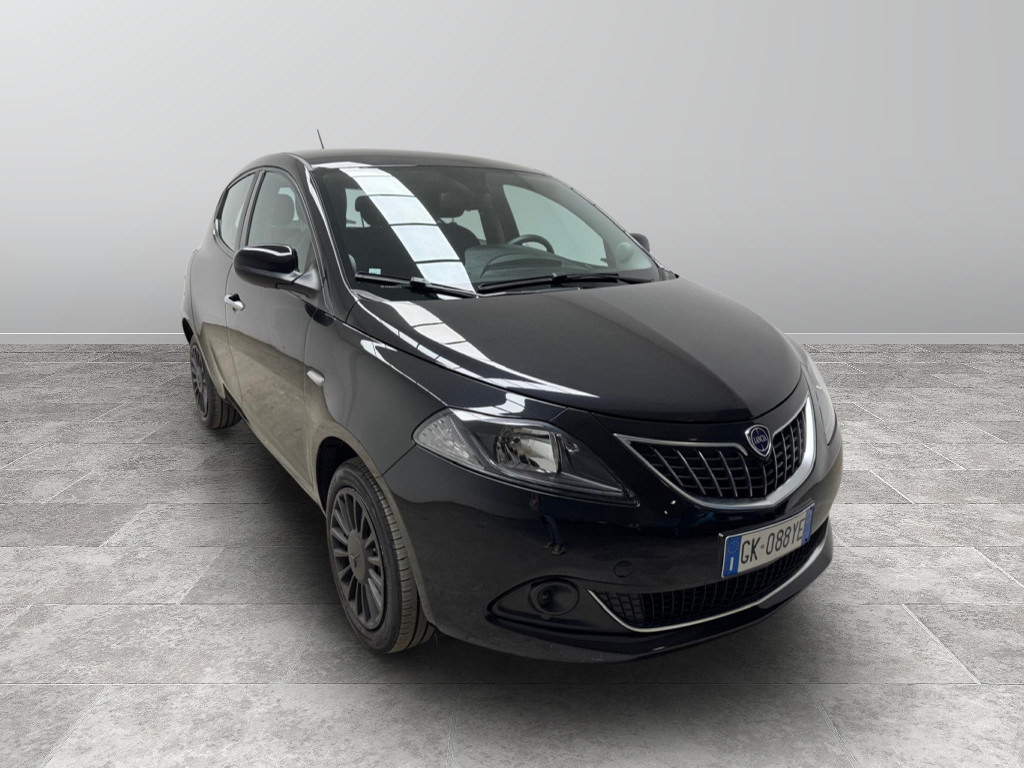 LANCIA Ypsilon Ypsilon 1.0 firefly hybrid Silver s&s 70c